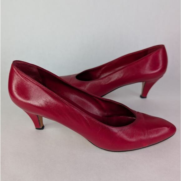 Vintage YSL Paris Shoes Size 8N Cherry Red Leather Pumps - Picture 1 of 11